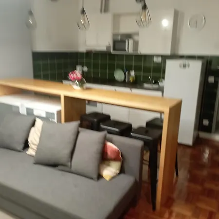 Carriche Quarto em Acomodações Particulares *